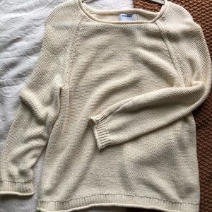 Old Navy knitted sweater